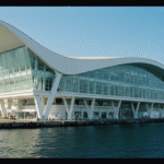 大さん橋国際客船ターミナル完全ガイド！横浜港を一望できる「くじらのせなか」の魅力と楽しみ方